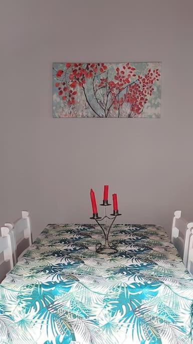 Colorful 2-Bedroom House In Gáiosz Kültér fotó